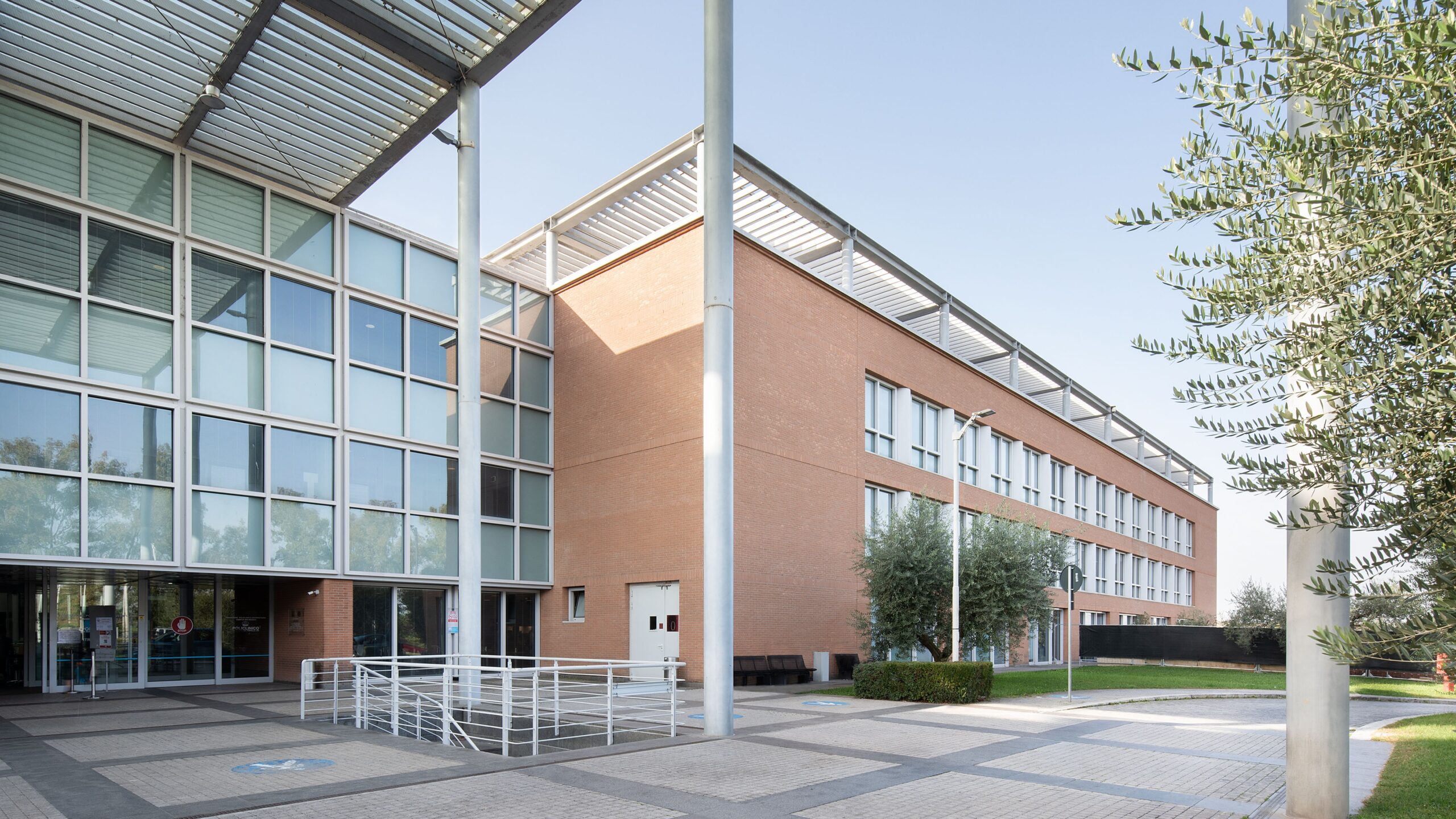 policlinico_ingresso3